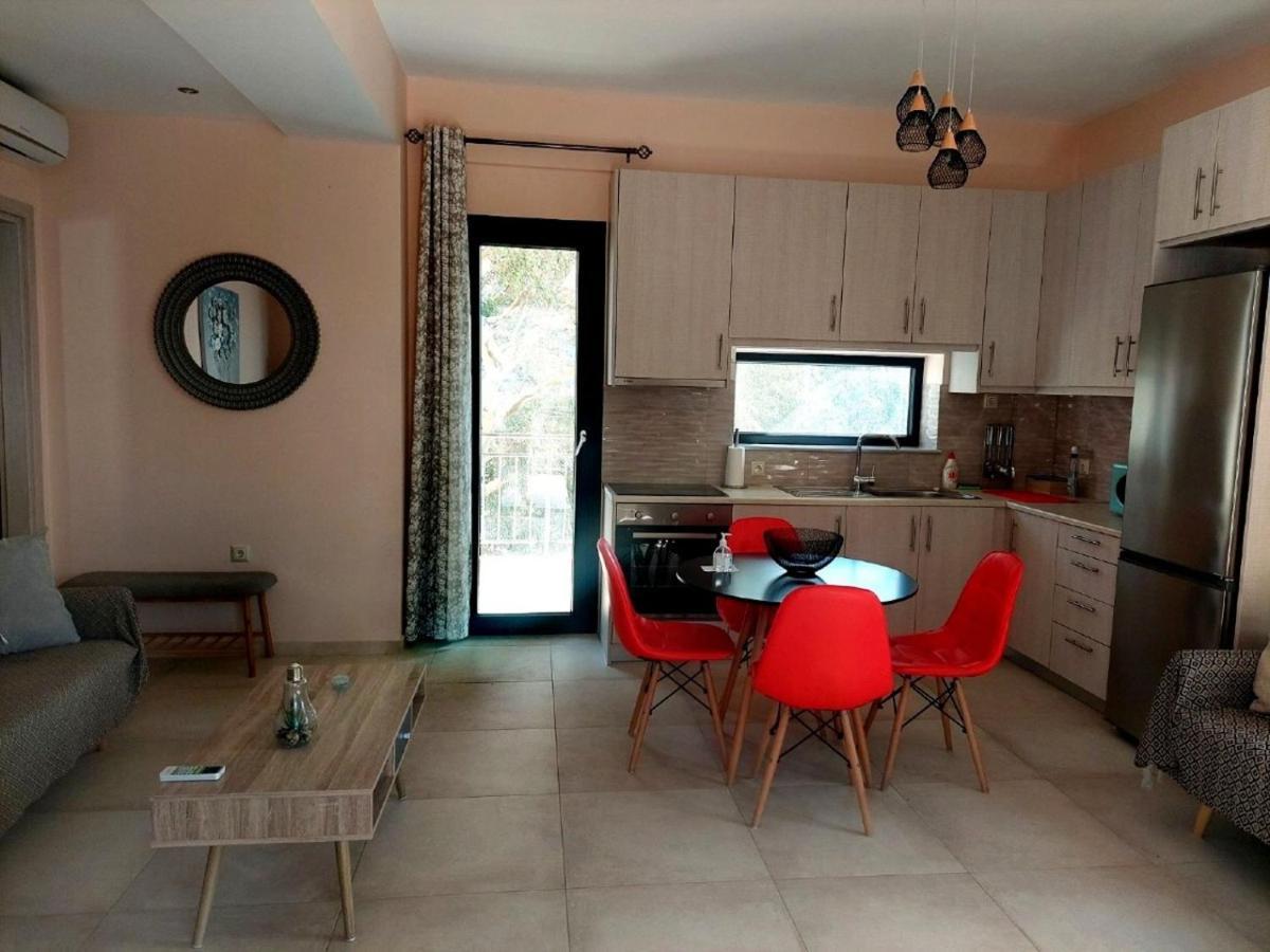 Capostango Apartments - Stunning Views Of Libyan Sea Ano Rodhakinon Exterior foto